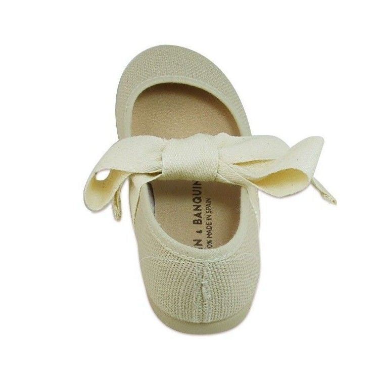 Mercedita de Lino Beige con Lazo Crema