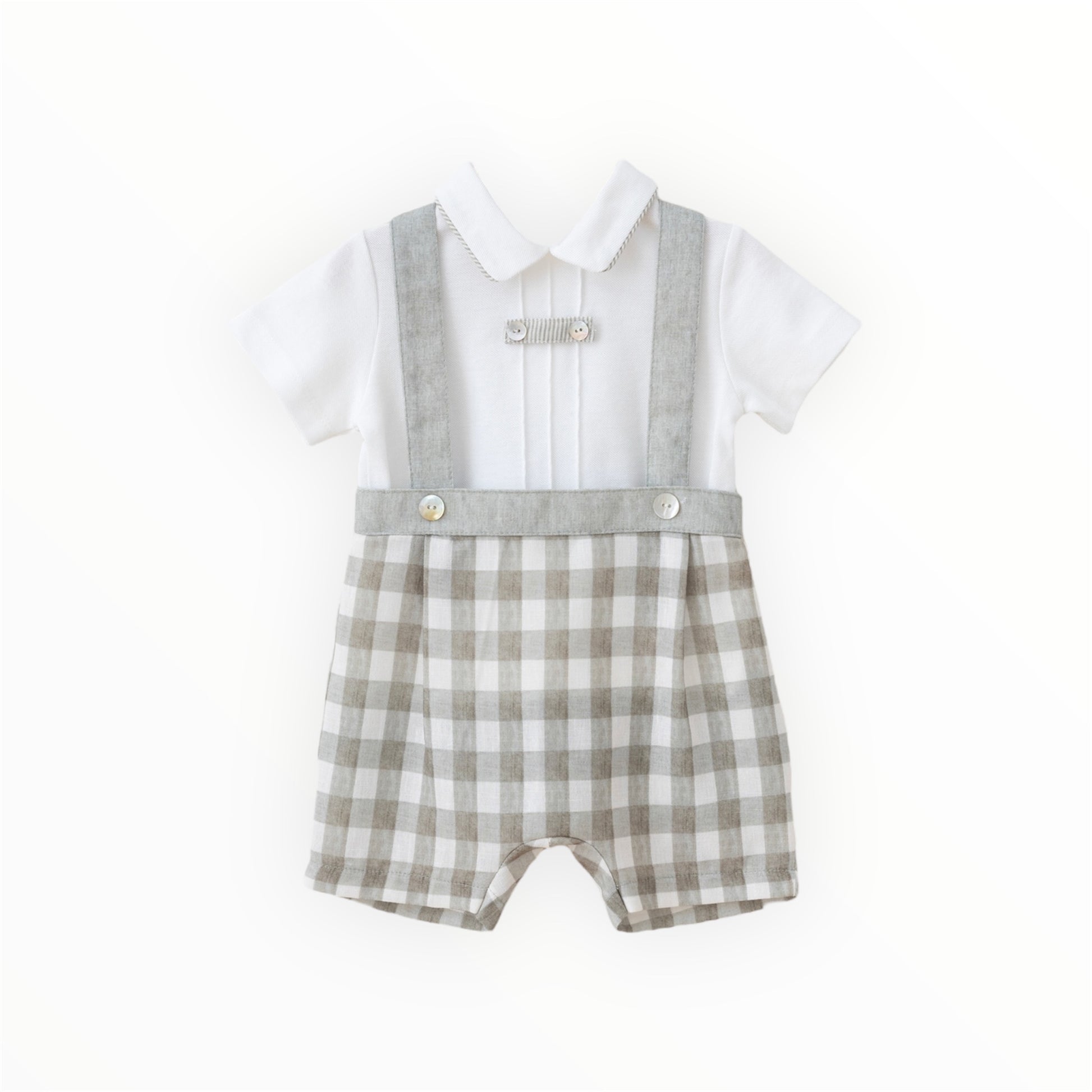 Conjunto de Tirantes de Cuadros Verde Oliva con Camisa Manga Corta Blanca
