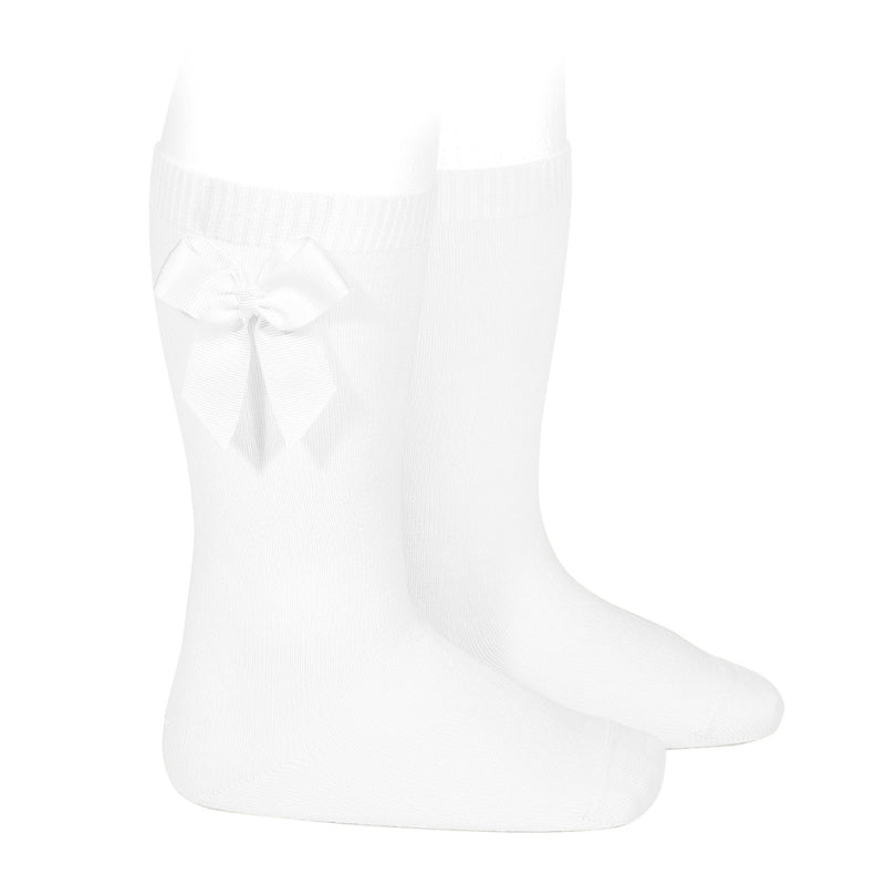 Calcetines Altos con Lazo Blanco