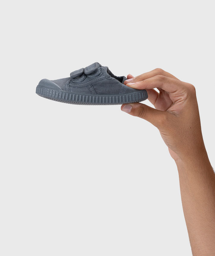 Zapato de Lona Barefoot Azul con Cierre Magico