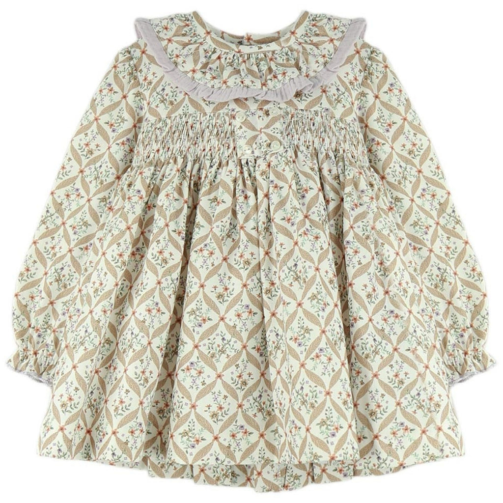 Vestido Laurel Entallado con Cuello Batista y Detalles en Lila