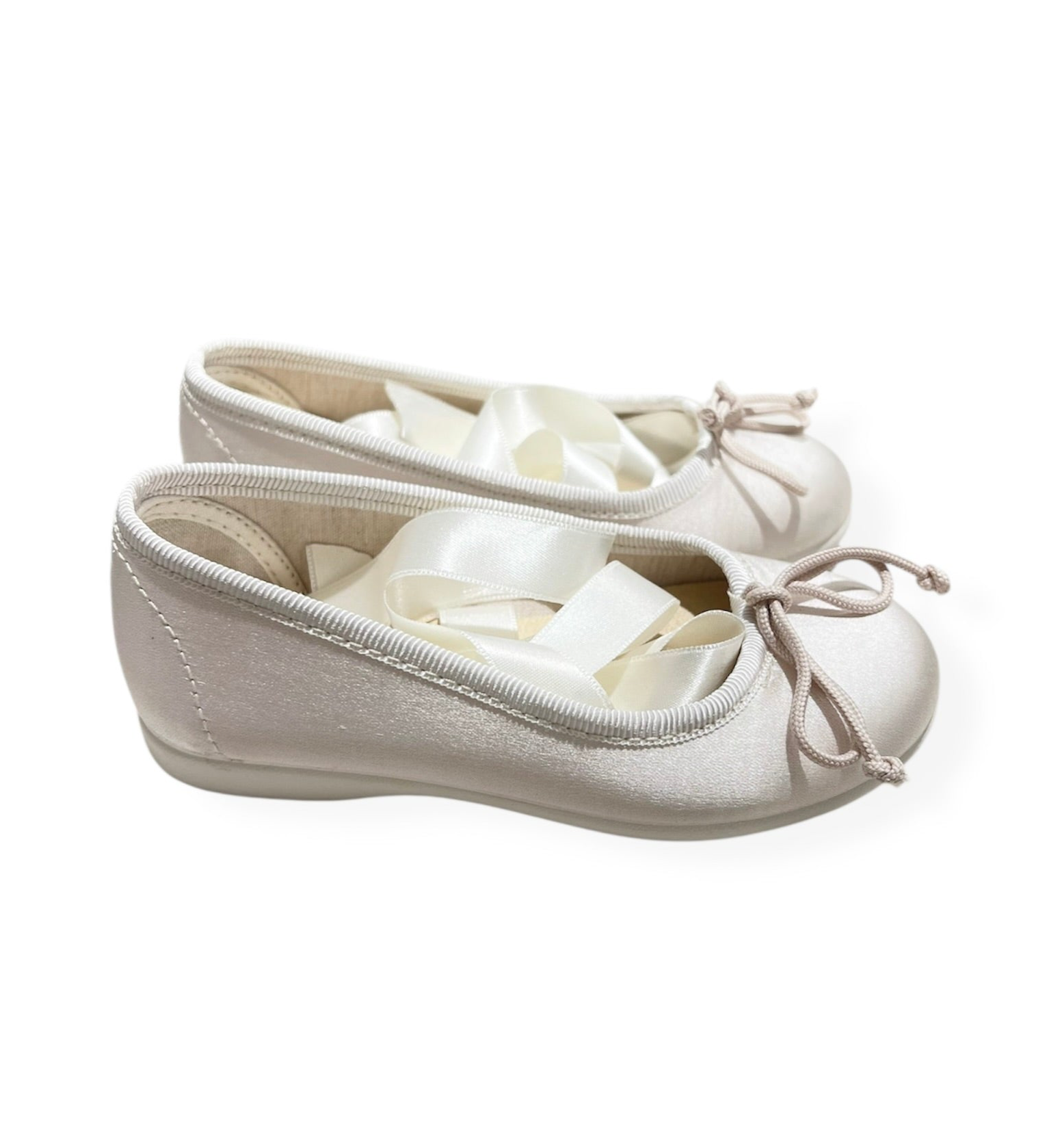 Merceditas Satinadas Blanco Perla con Cinta