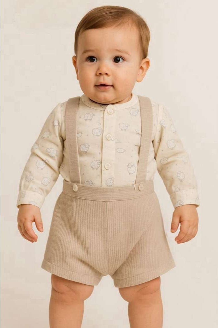 Conjunto Tirantes Beige de Pana y Camisa de Orejitas