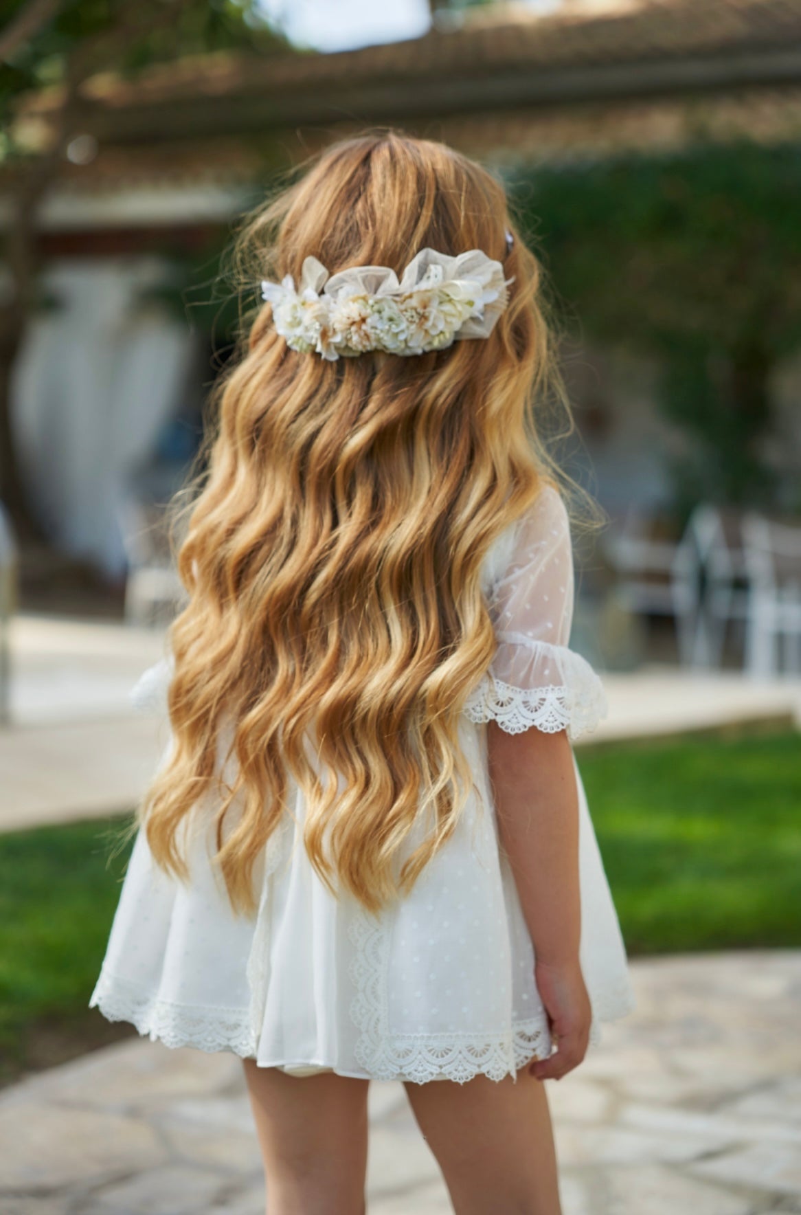 Jesusito Ceremonia Blanco con Detalles en Tul y Braga a Juego