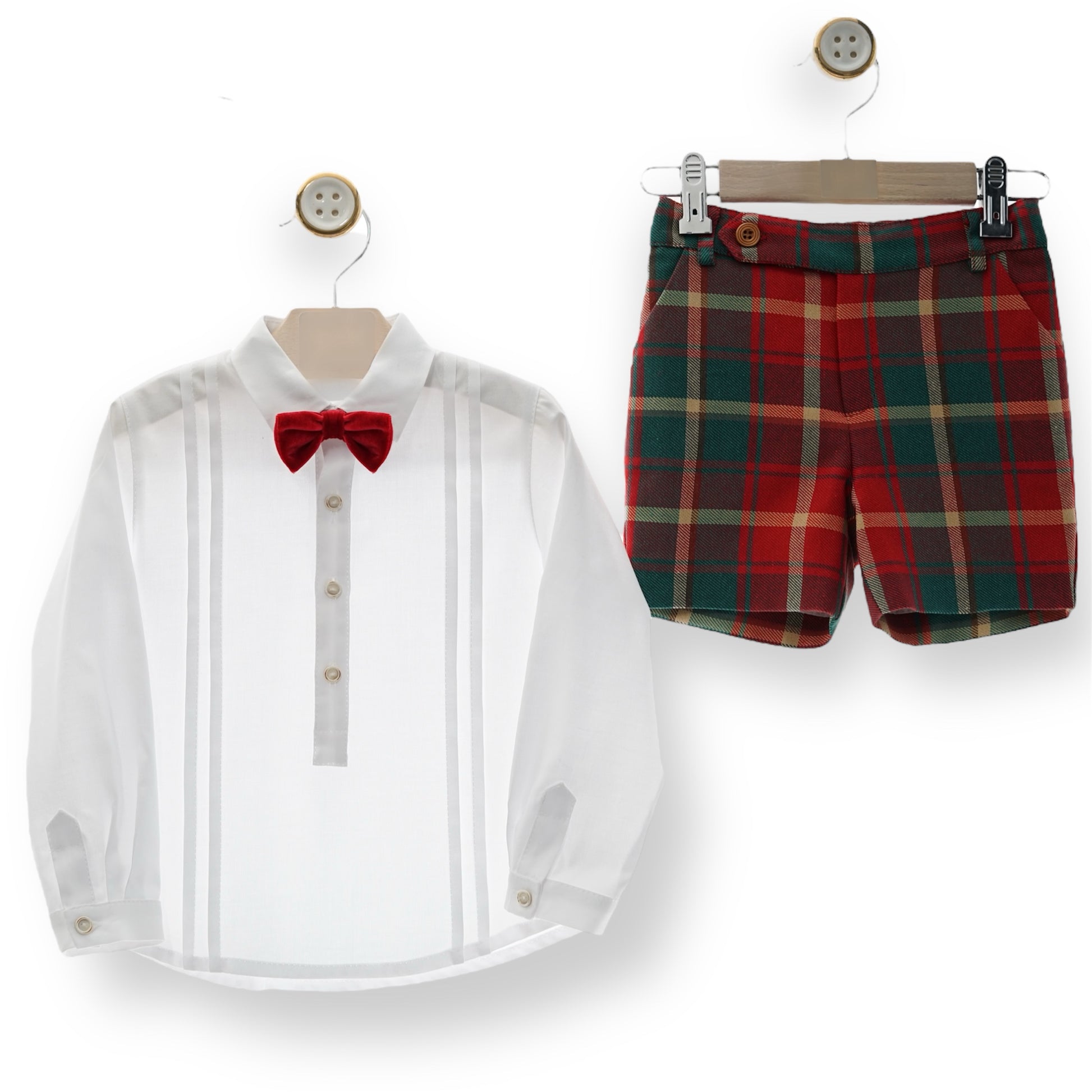 Conjunto Bermuda Colección Tartan con Pajarita Velvet Roja y Camisa Blanca