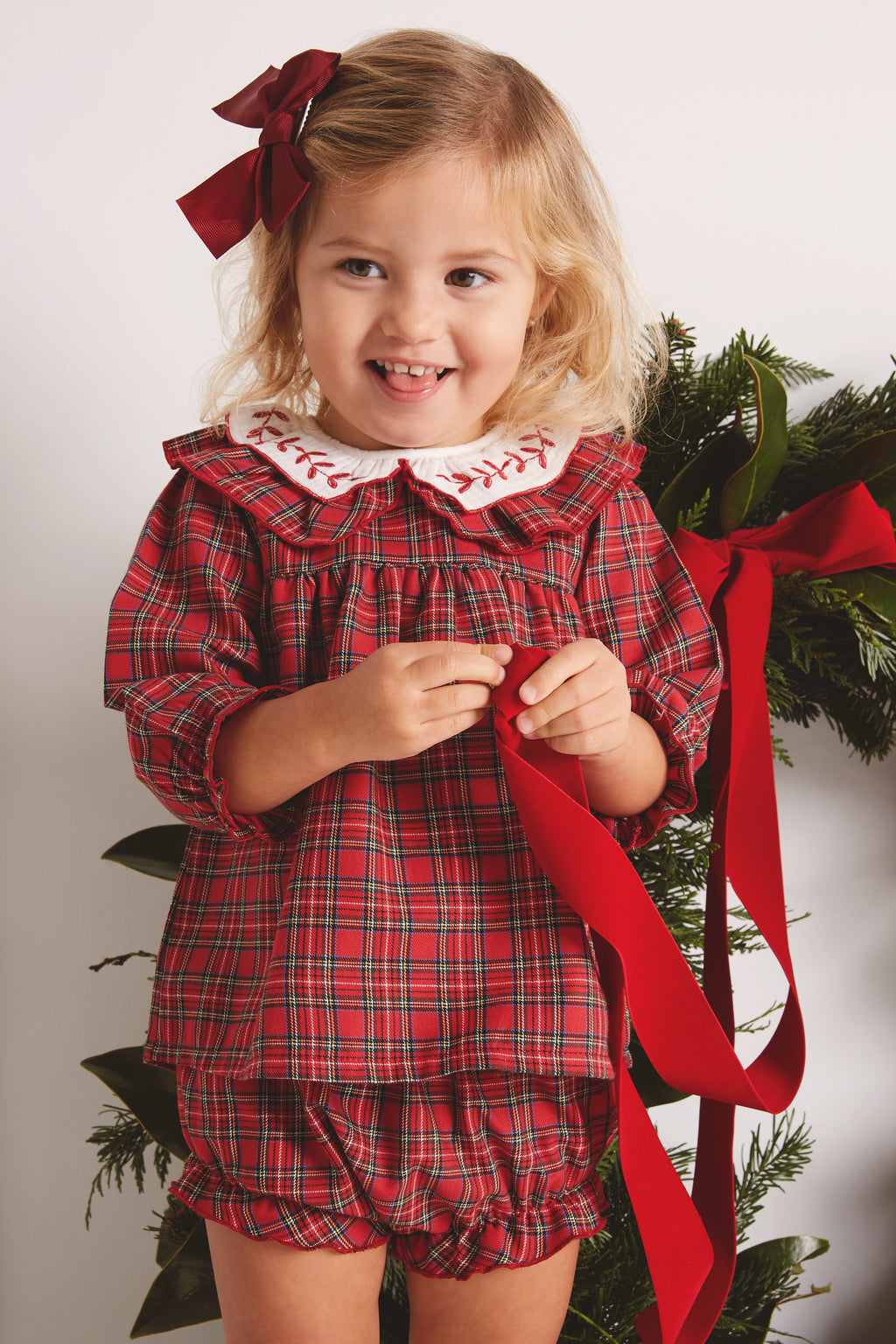 Jesusito Tartán Clásico Rojo con Cubre Pañal