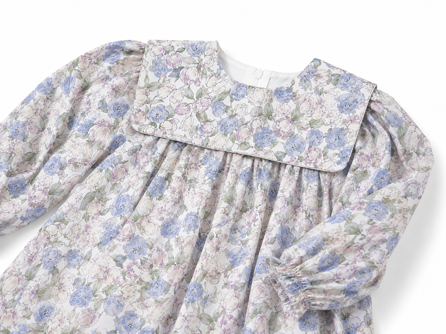 Vestido Estampado Tulipanes Rosas y Lila con Cuello Pechera