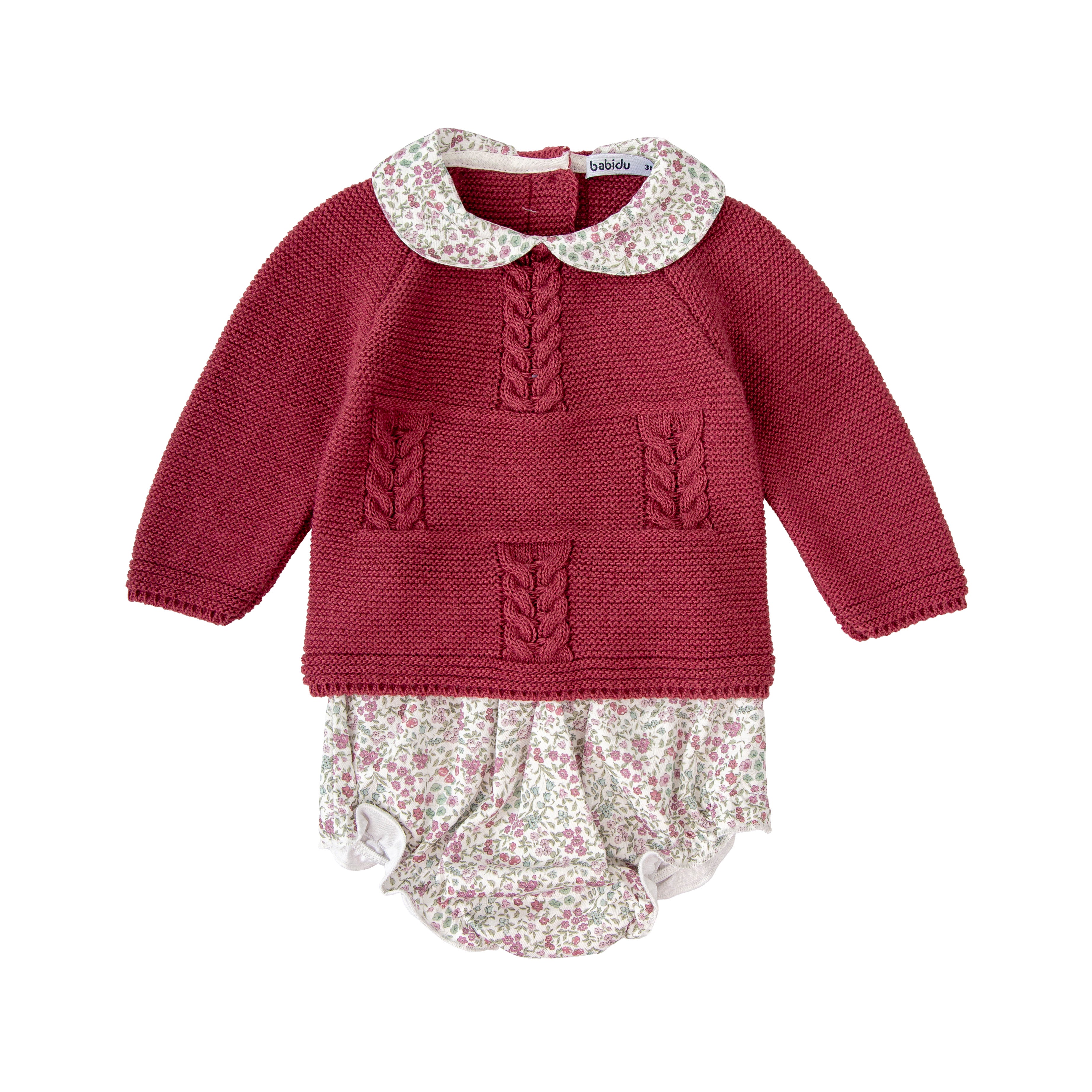 Conjunto Punto Uva con Estampado Floral con Capota