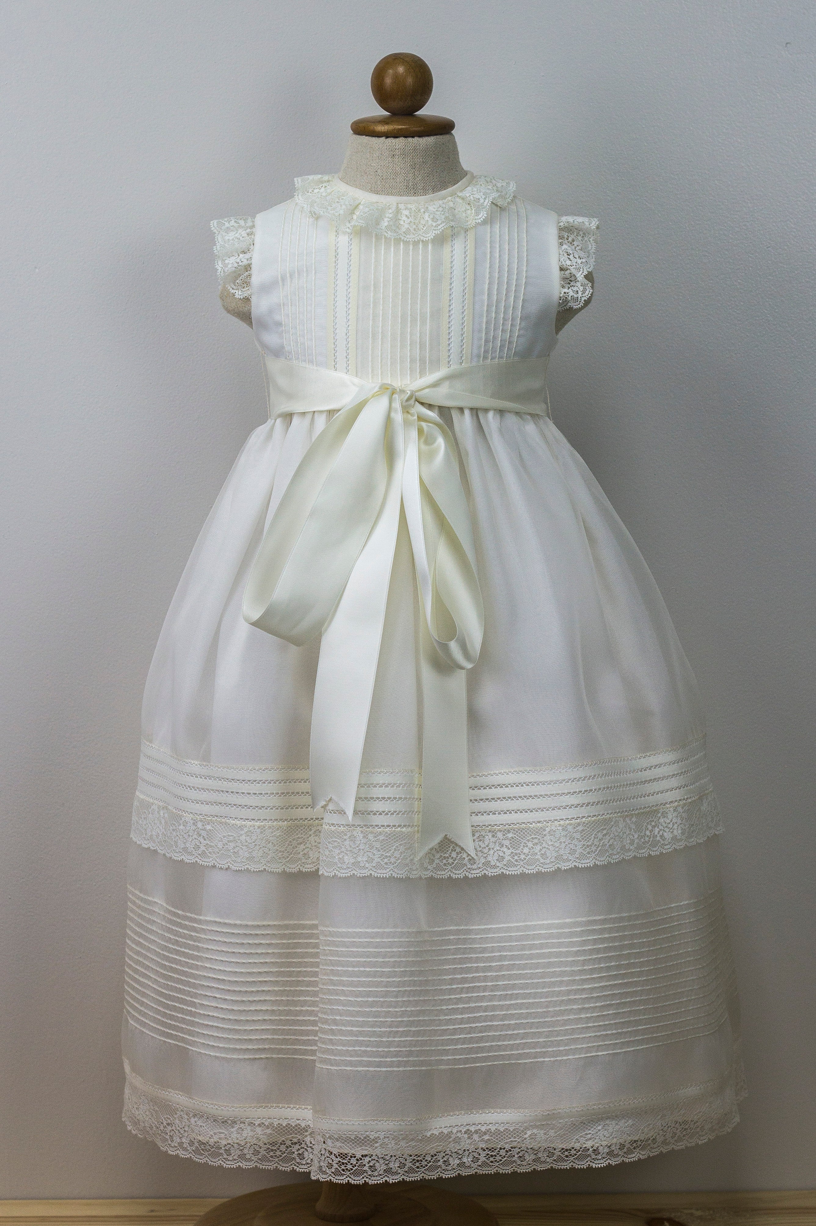 Faldellin Bautizo Crysta con Capota