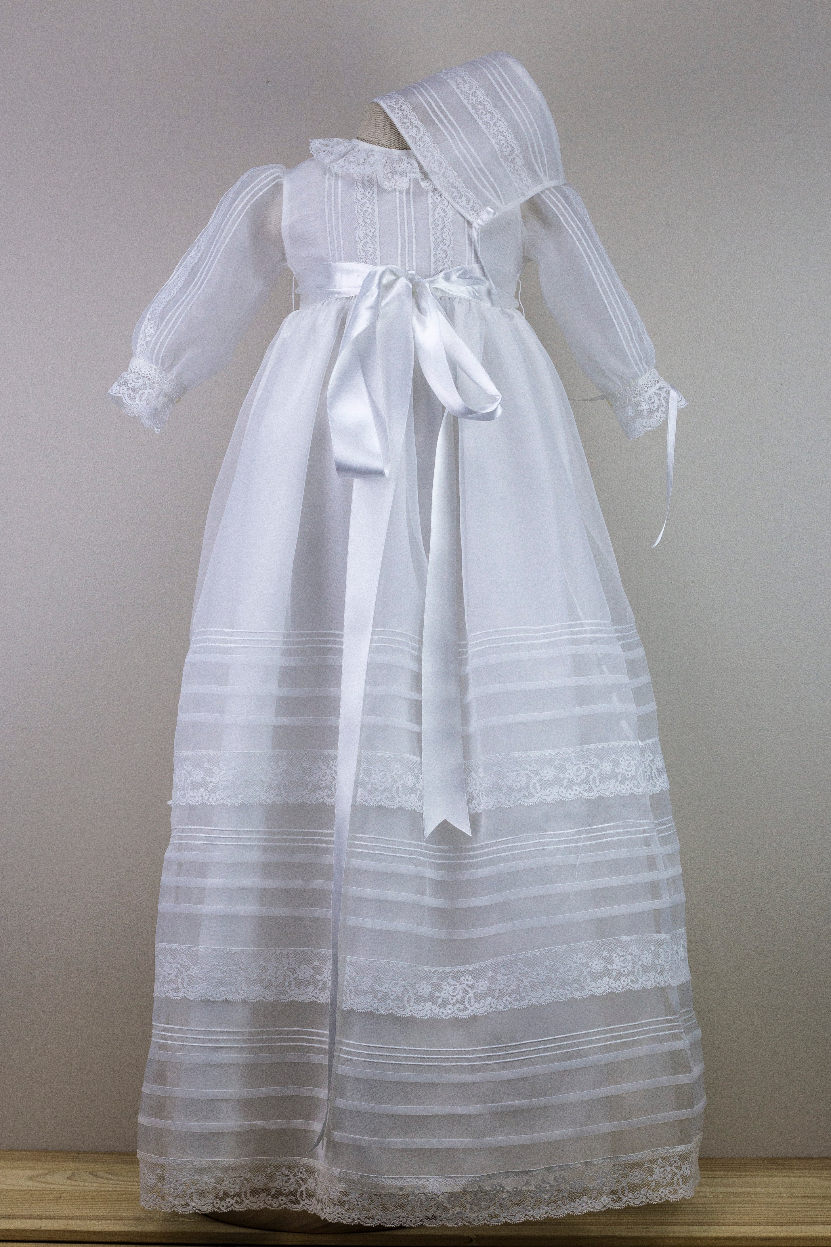 Faldellín Bautizo Blanco