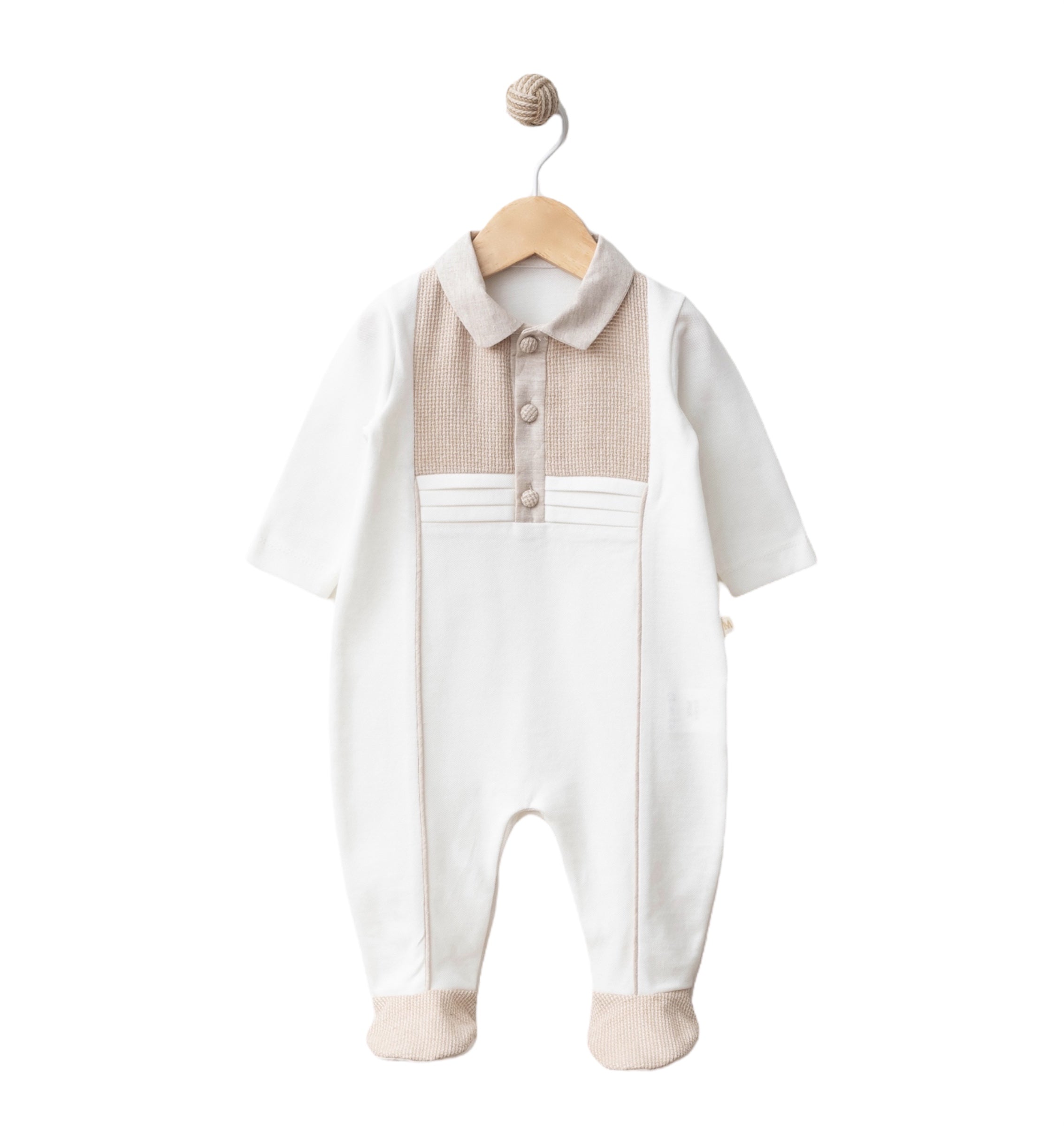 Pijama Blanca de Pique con Detalles en Lino