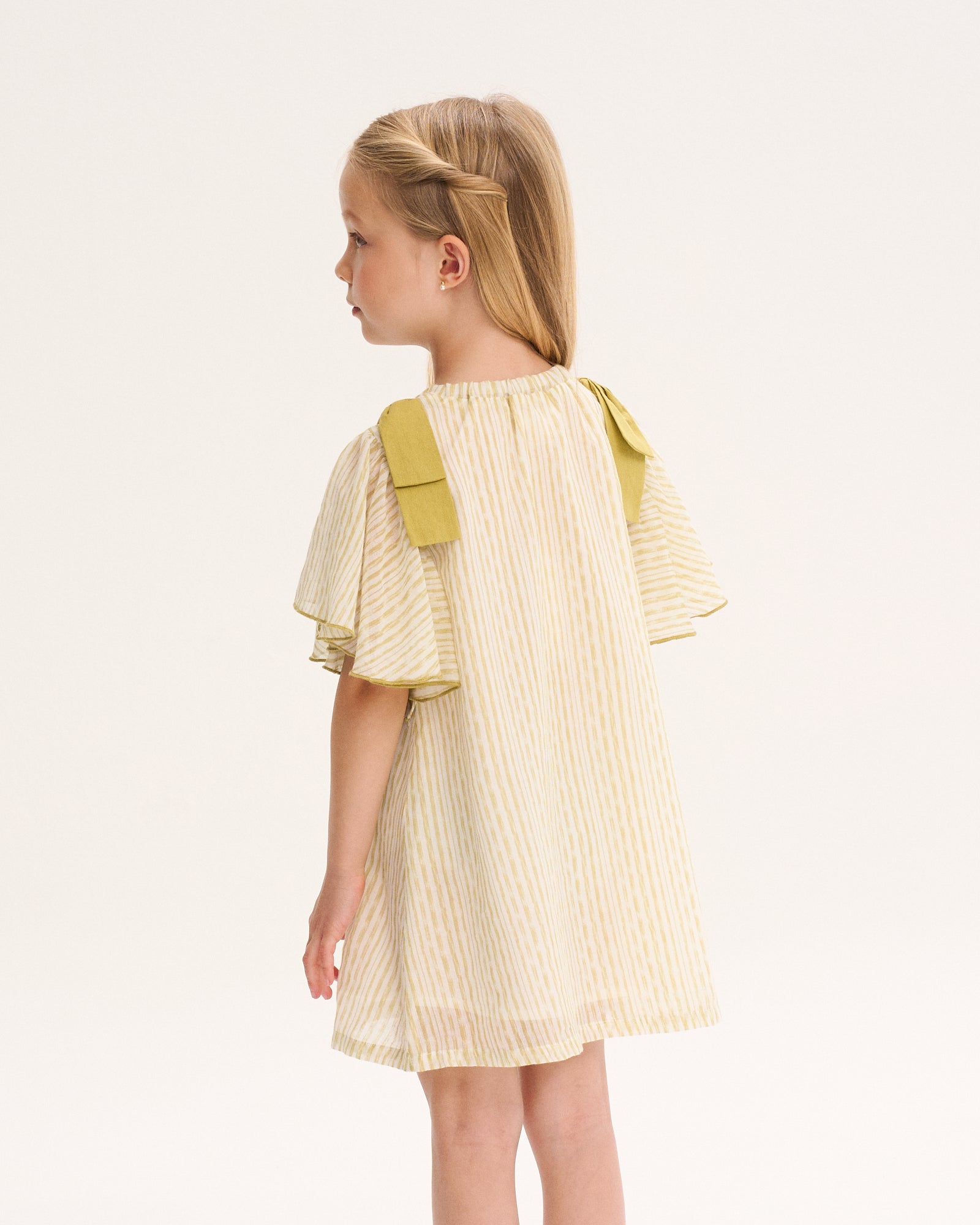 Vestido de Rayas Pistacho con Lazos en Hombros