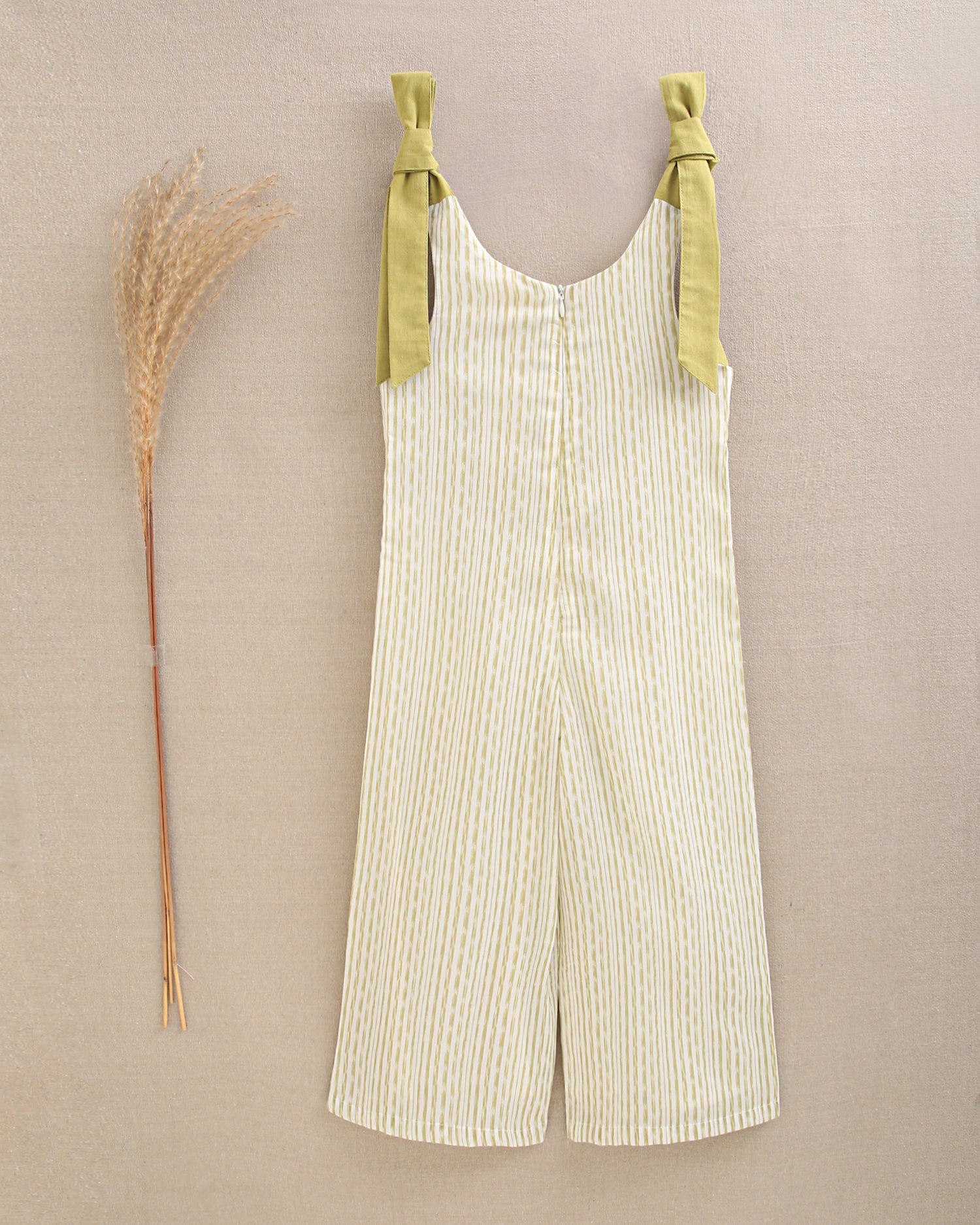 Jumpsuit Rayas Pistacho con Tirantes