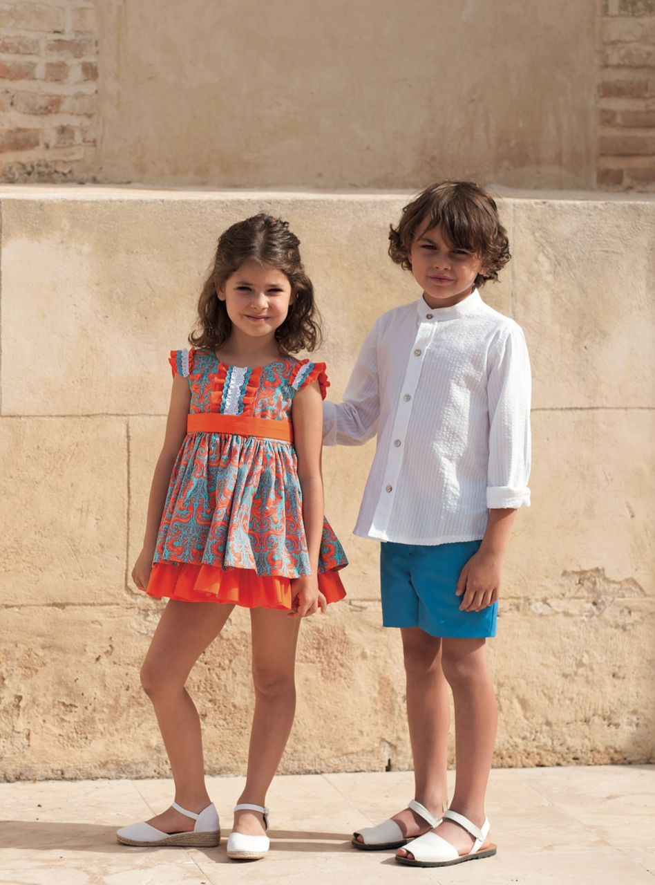 Conjunto de Camisa Blanca Rayada y Bermuda Azulino
