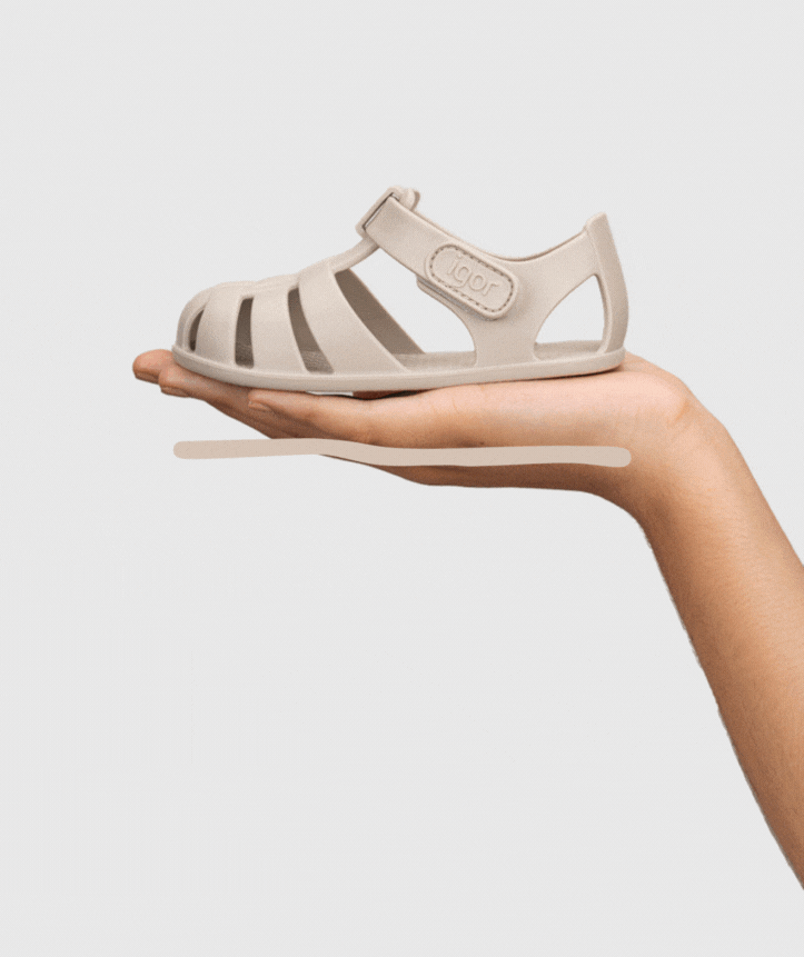 Cangrejeras Barefoot Arena