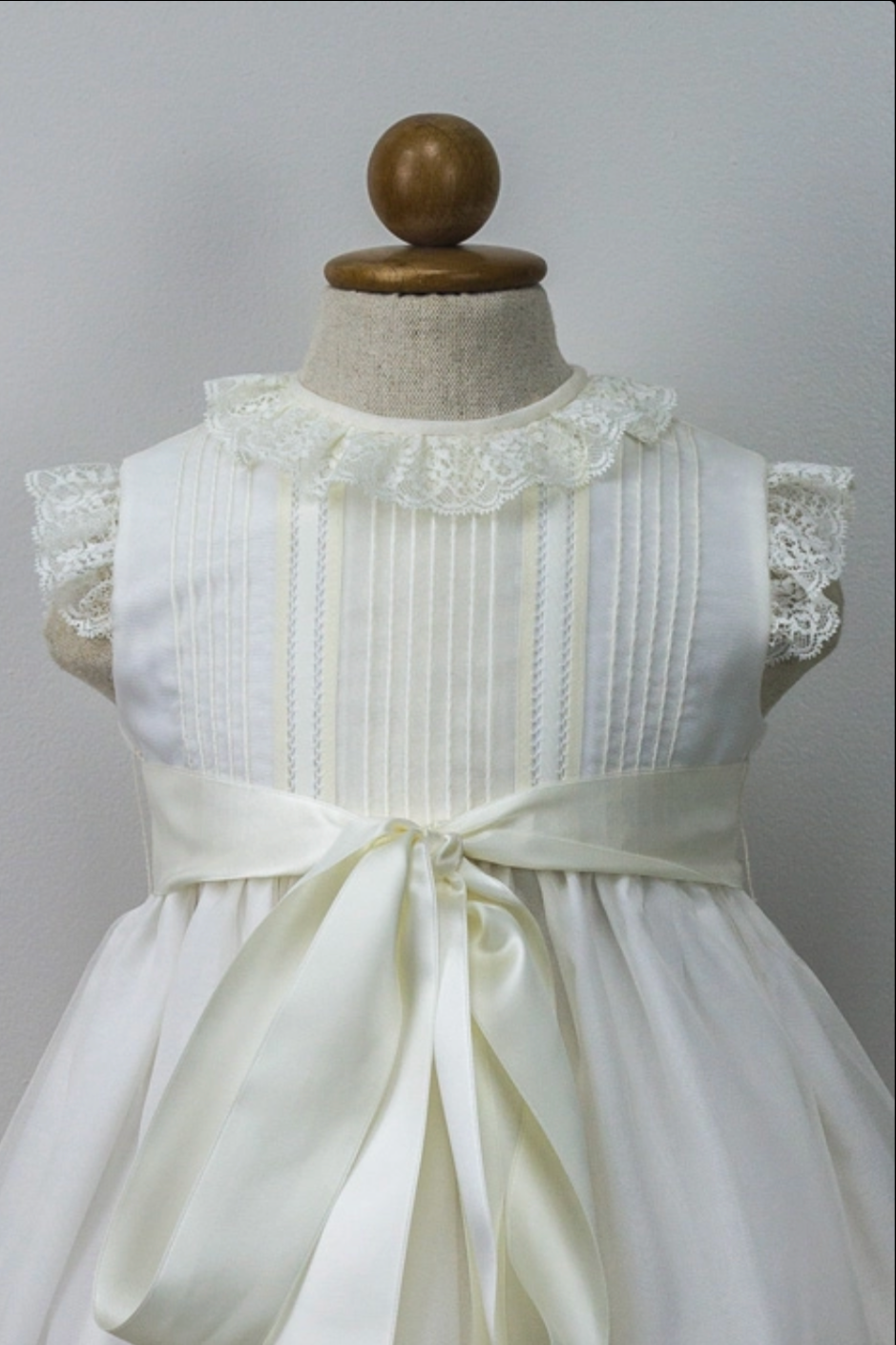 Faldellin Bautizo Crysta con Capota